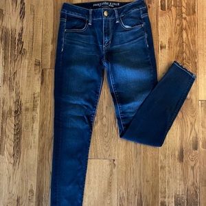 American Eagle Size 4 Reg Jegging Super Stretch